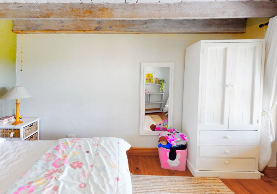 To Let 5 Bedroom Property for Rent in Rheenendal Western Cape